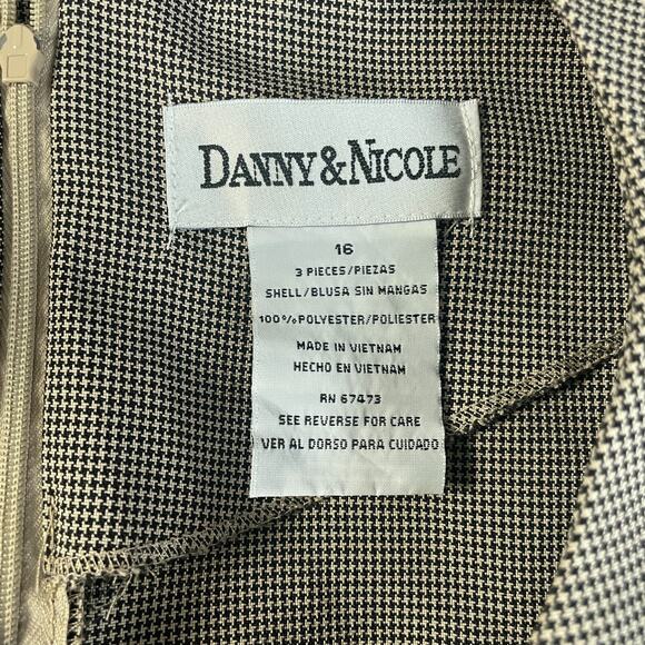 Vintage Tank Top Size 16 Black Cream Striped Minimalist Secretary Chic 90s Y2K - Picture 10 of 13